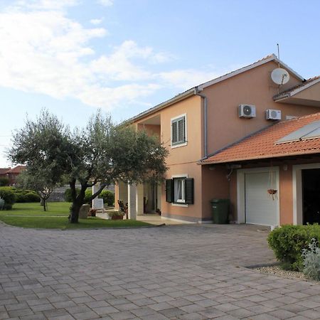 Holiday Home Old Town - Great Location Нин Экстерьер фото